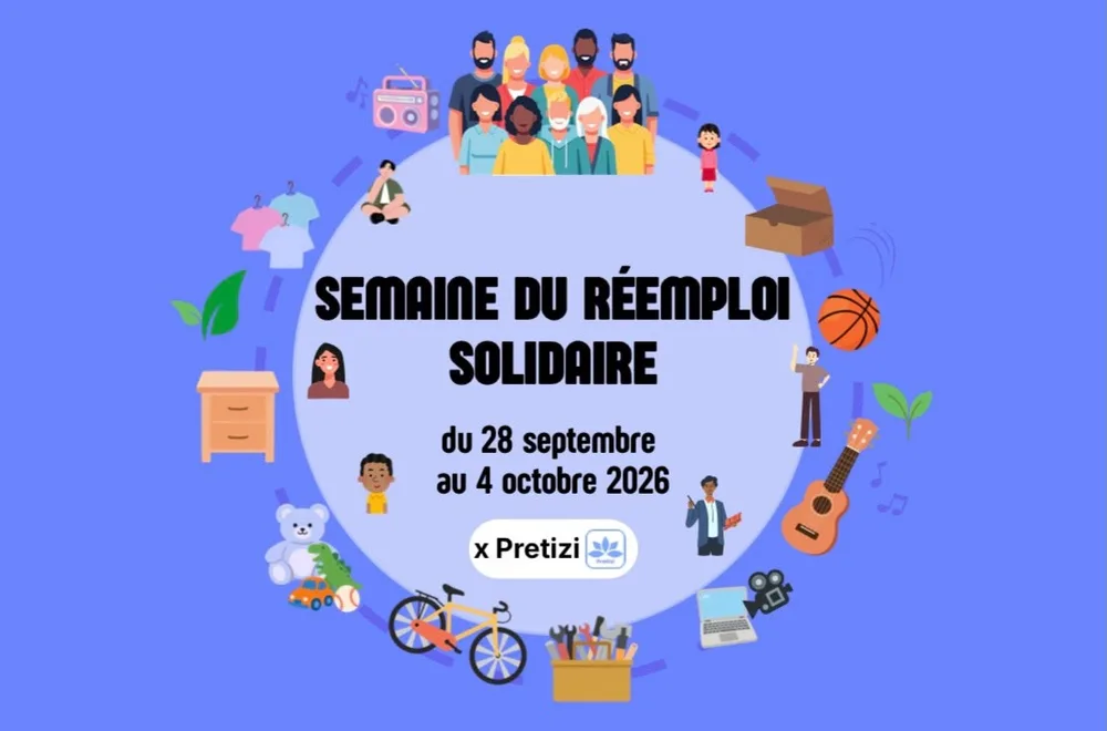 Affiche de la Semaine du Réemploi Solidaire, du 28 septembre au 4 octobre 2026, entourée d'objets du quotidien